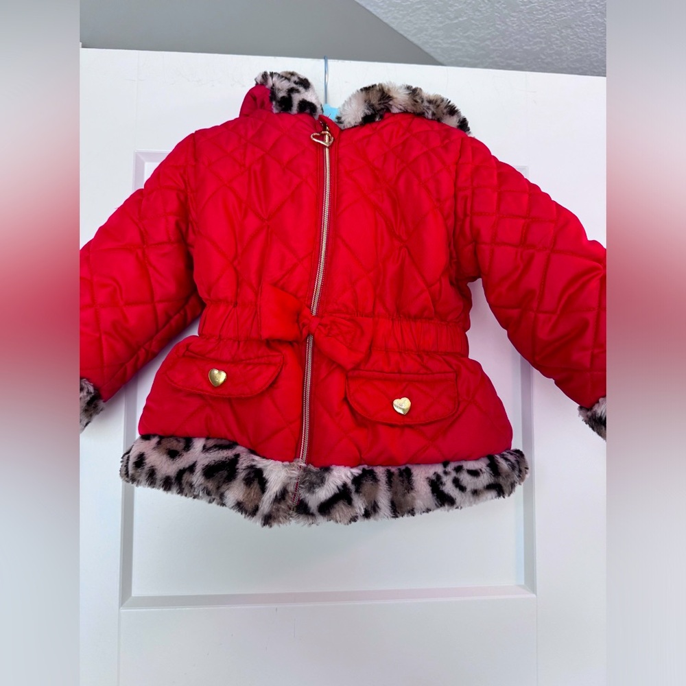 PISTACHIO 24M RED COAT WITH LEOPARD PRINT